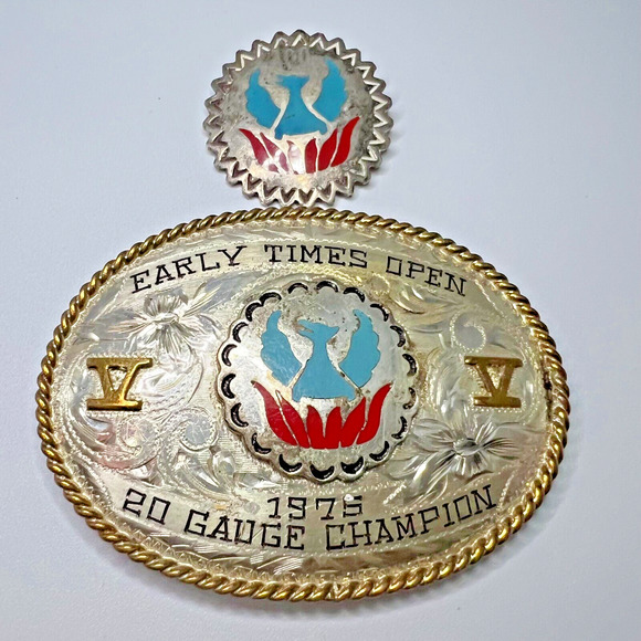 Early Times Open 1975 20 Gauge Champion Belt Buckle & Pin Set - Picture 1 of 3